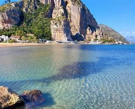 Daniela -vista Mare-70metri Dal Mare - Wi-fi - Free Parking * Terracina