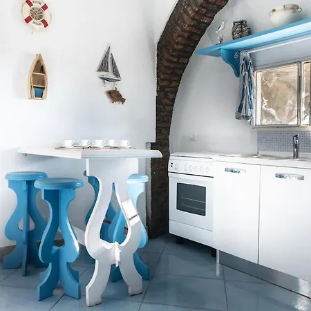 Daniela -vista Mare-70metri Dal Mare - Wi-fi - Free Parking Holiday home *