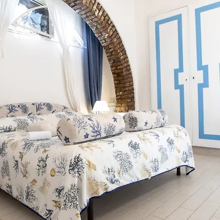 Holiday home Daniela -vista Mare-70metri Dal Mare - Wi-fi - Free Parking Terracina